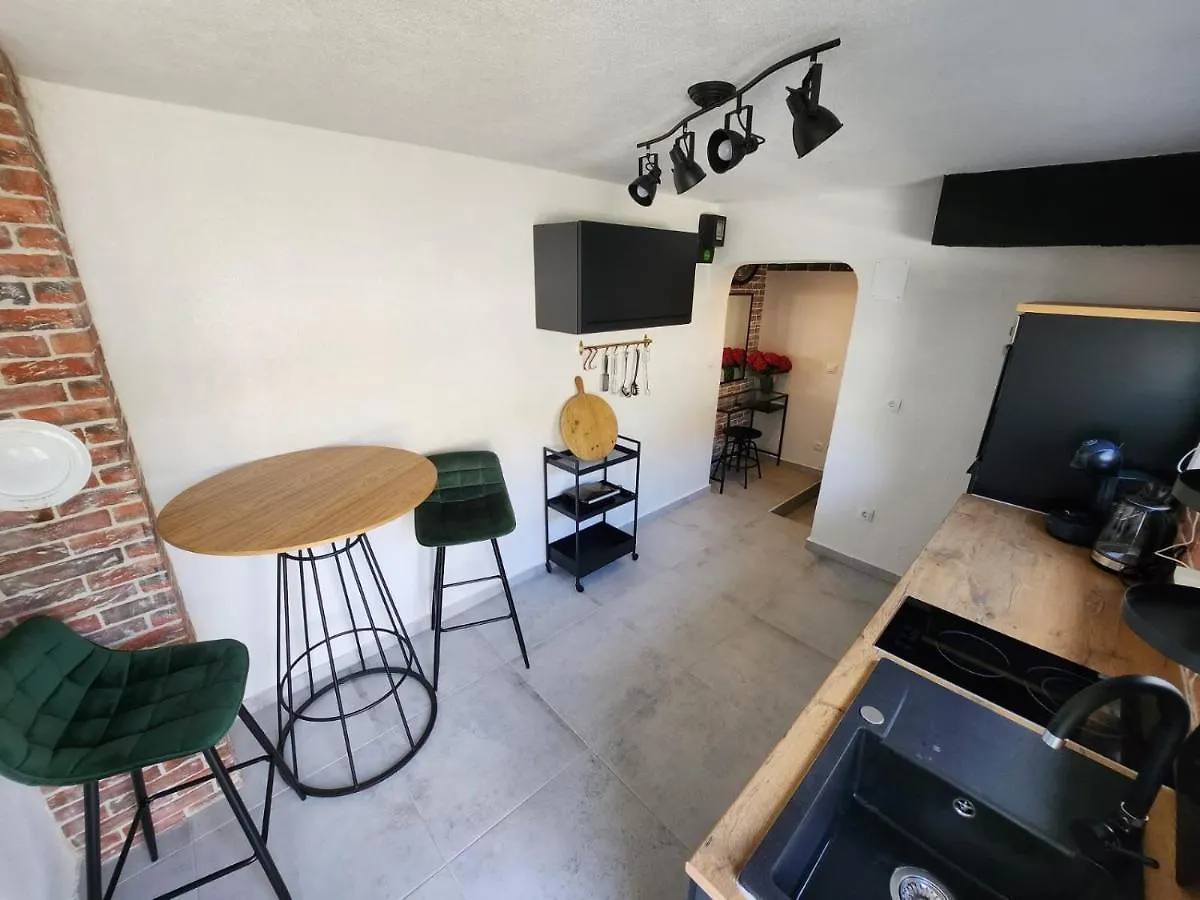 קרק Apartments Vanessa Krk קרואטיה